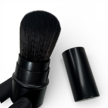 Nail Dust Brush “Twist” Black